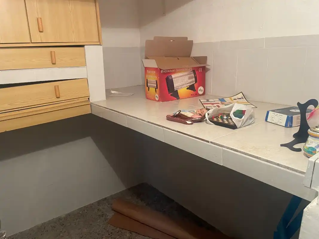 Storage room for sale in Miramar, Valencia