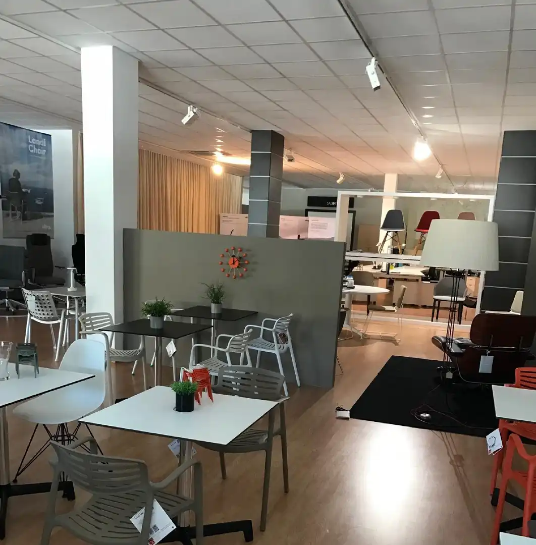 Locale commerciale in vendita a Zona Nord, imagen 4