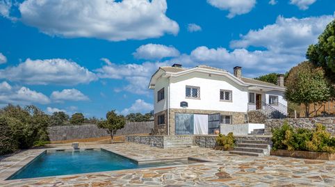 Foto 3 de Casa o chalet en venta en Calle Rotonda del Ebro, Pino Alto - Navarredonda, Valdemorillo
