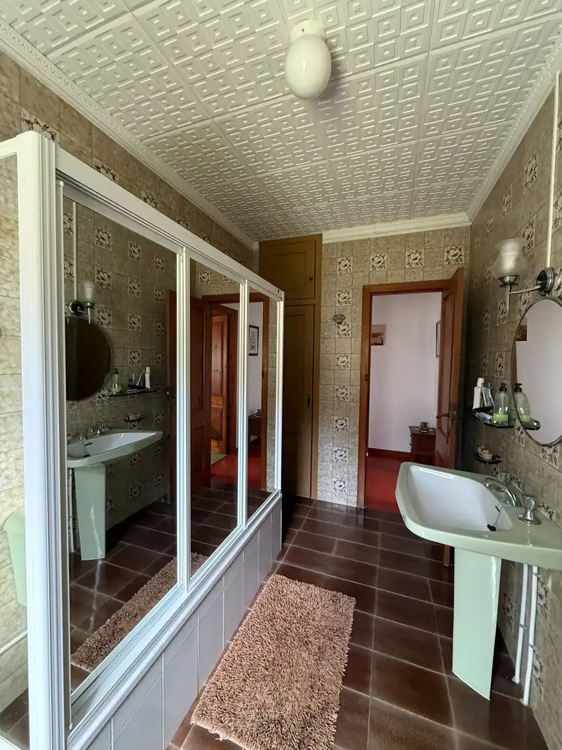 Baño de Casa o chalet en venta en Muxía con Calefacción y Jardín privado