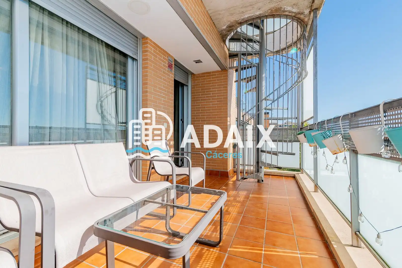 Terraza de Ático en venta en Cáceres con Aire acondicionado, Calefacción y Terraza