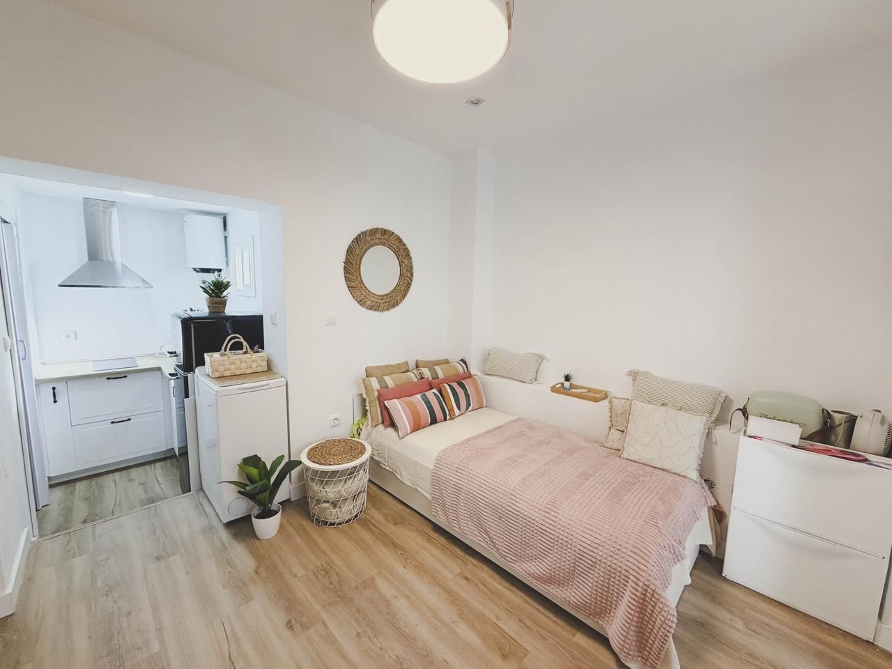 Habitación de Estudio en venta en  Cádiz Capital con Amueblado