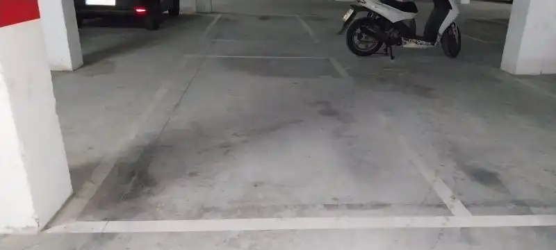 Parking de Piso en venta en Málaga con Aire acondicionado, Calefacción y Terraza