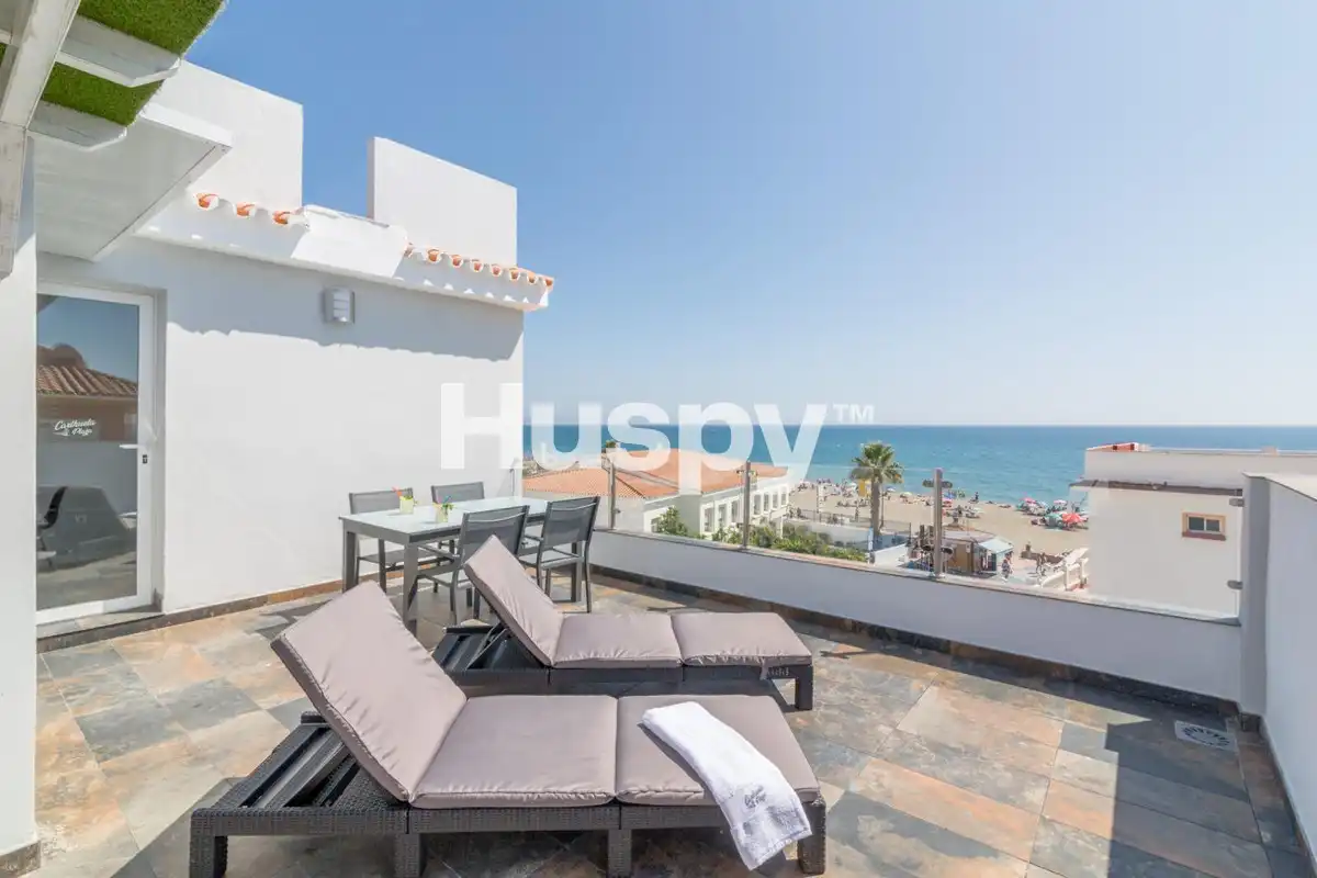 Mixed residential for sale in Calle Chiriva, imagen 4