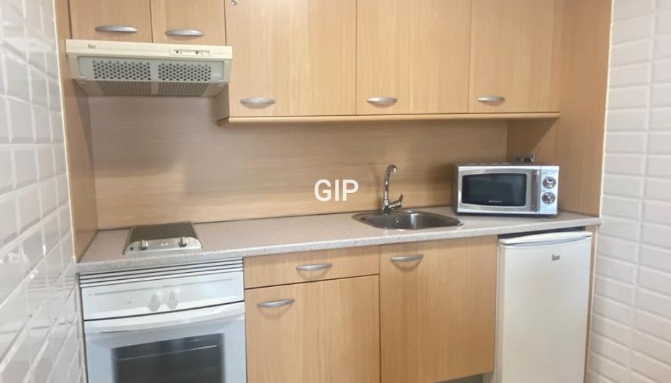Apartamento de alquiler en Rejas - Imagen 3