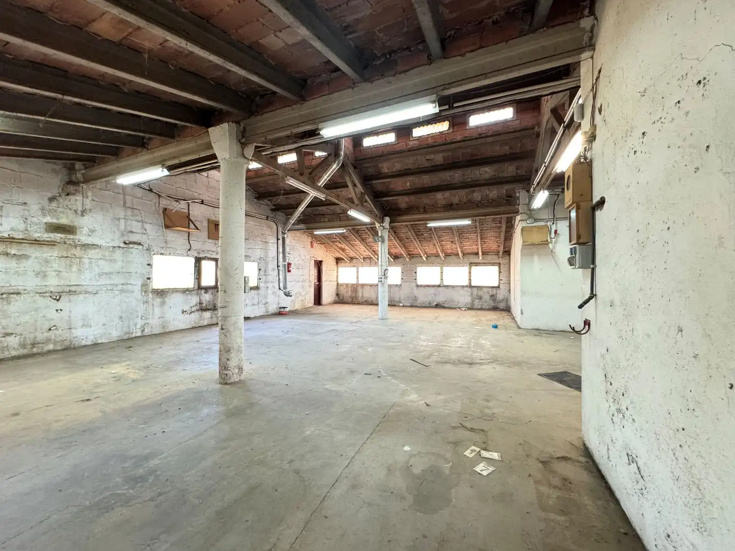 Industrial buildings for rent in Jorba