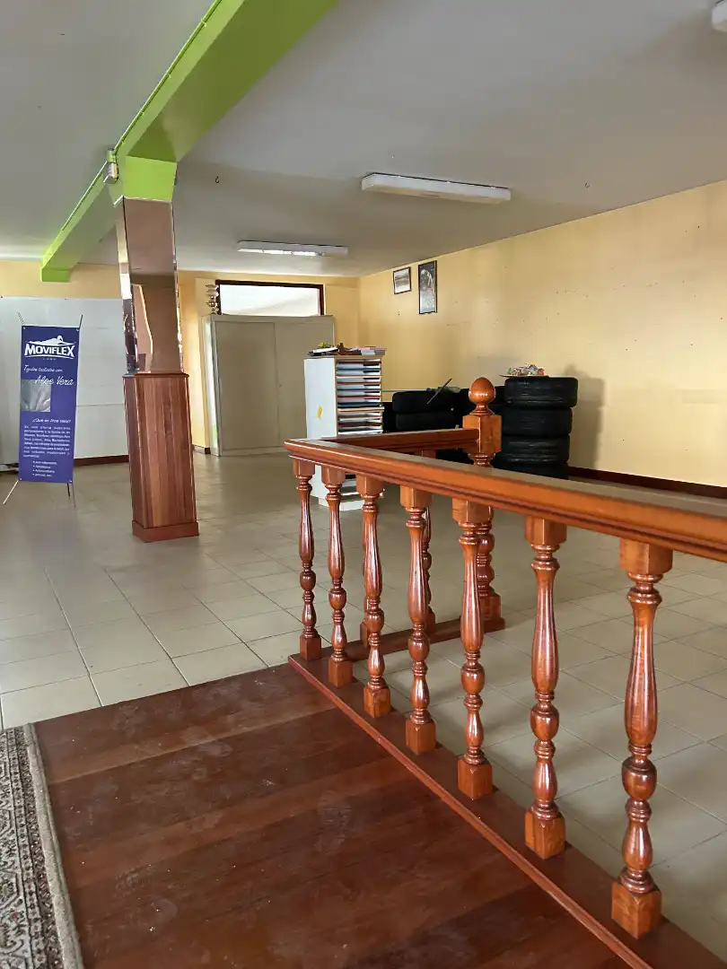 Local comercial en venta en Avenida Xosé Solla, imagen 5