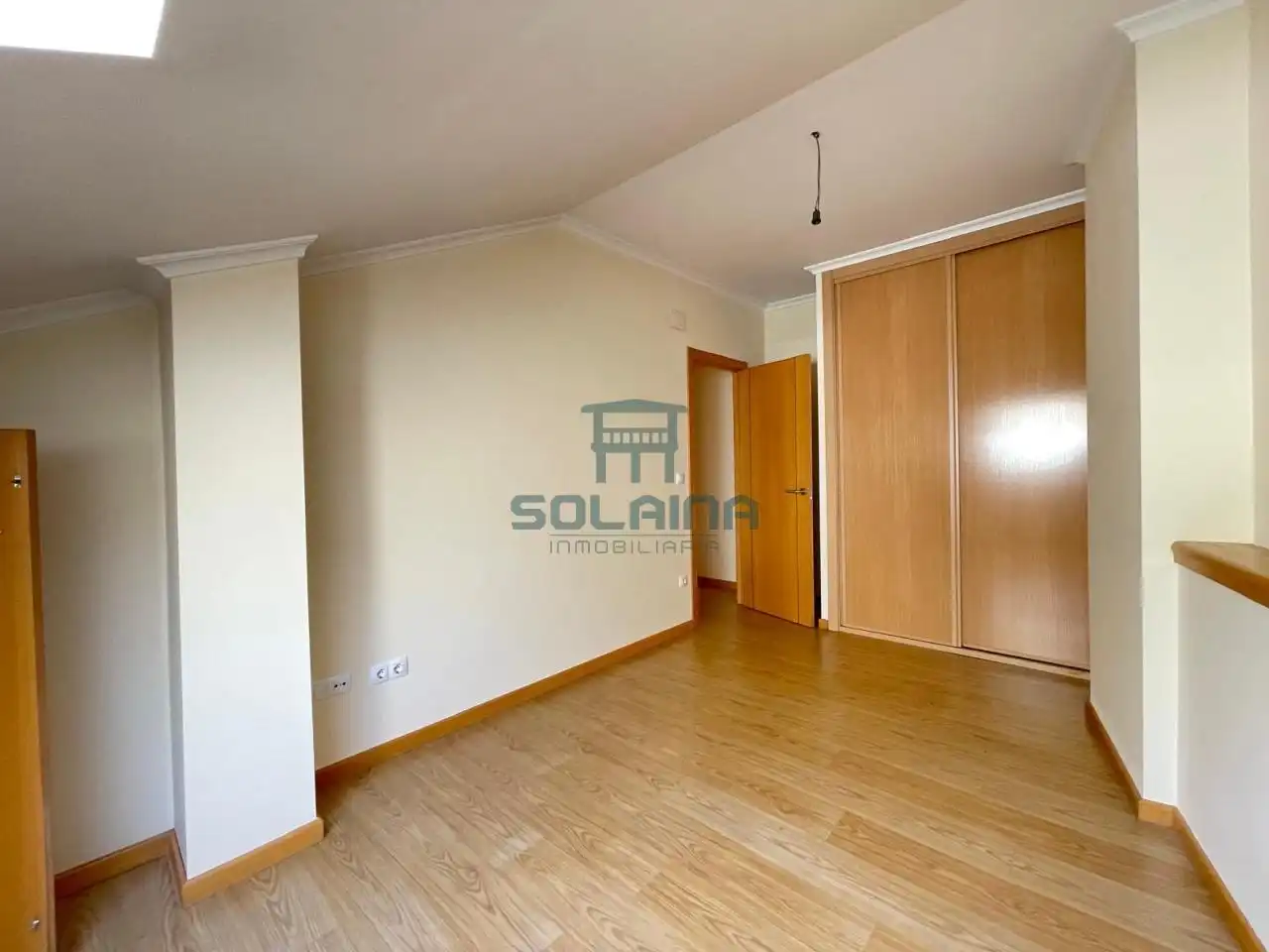 Habitación de Ático en venta en San Cibrao das Viñas con Calefacción