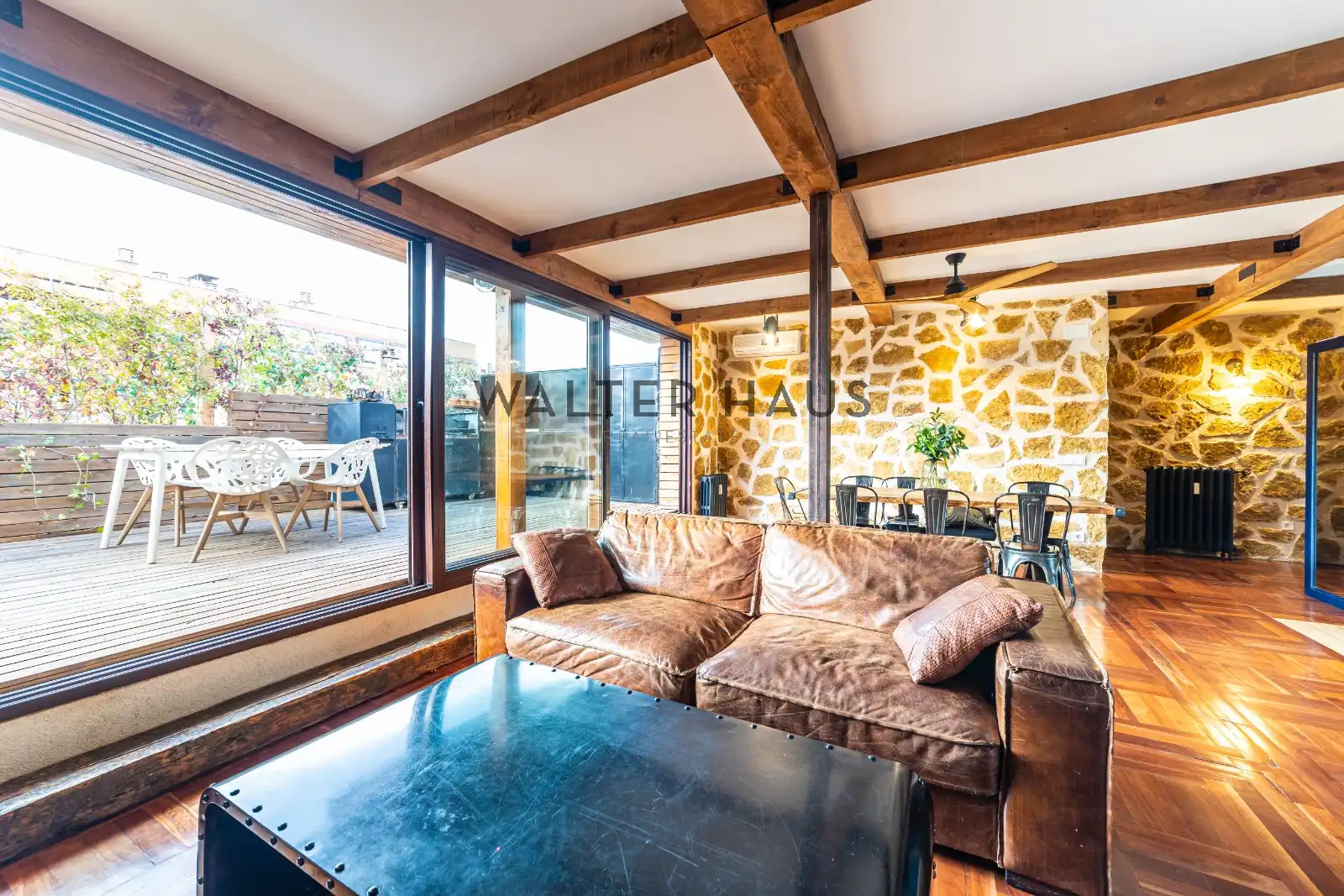 Living room of Attic for sale in Madrid  with Air Conditioner, Heating and Terrace