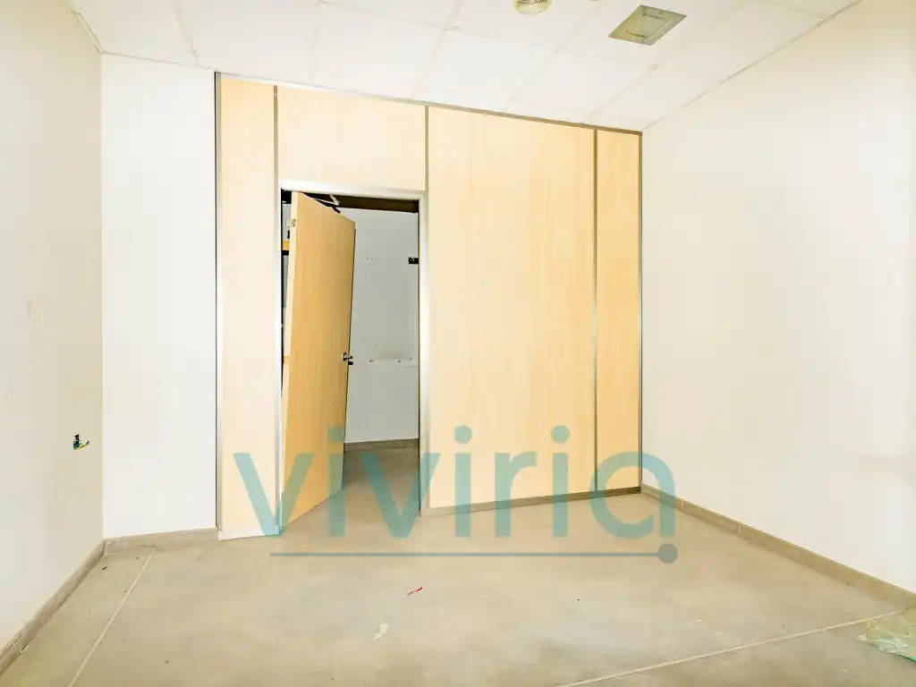 Local comercial de lloguer a Ronda Mijares 81, imagen 12