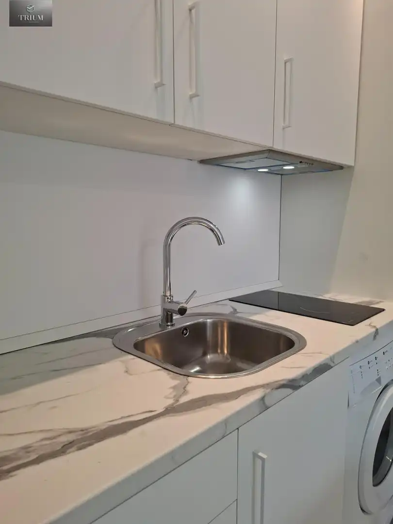 Kitchen of Flat for rent in Granada  with Heating and Furnished