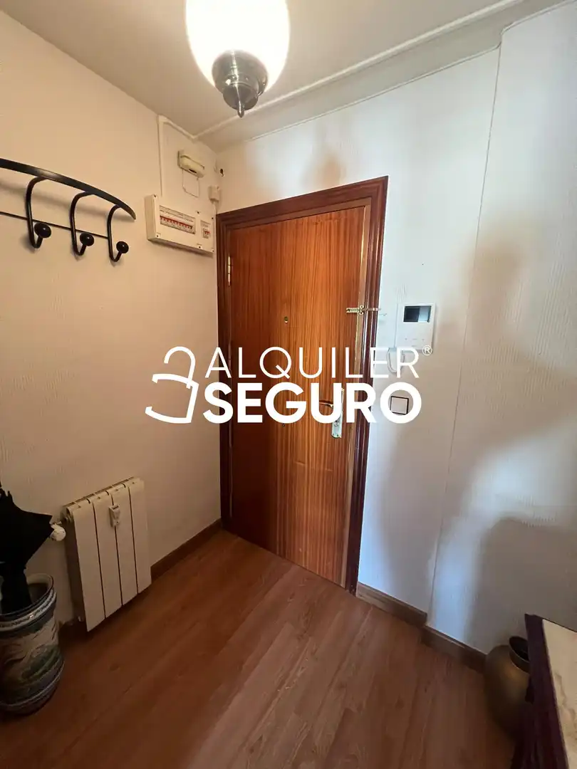 Habitación de Piso de alquiler en Madrid con Calefacción y Amueblado