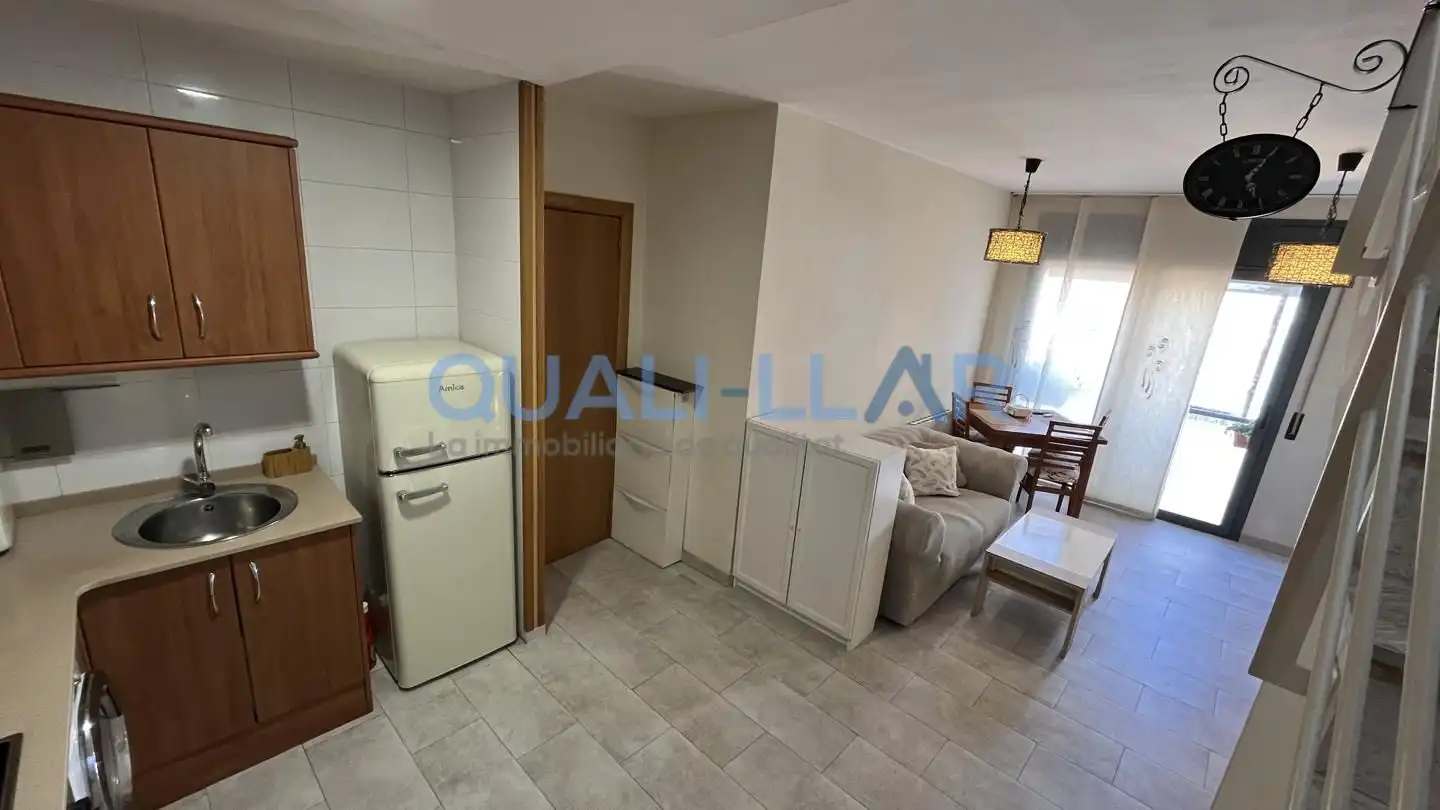 Bedroom of Duplexes for sale in Sant Feliu de Llobregat  with Air Conditioner, Heating and Parquet flooring