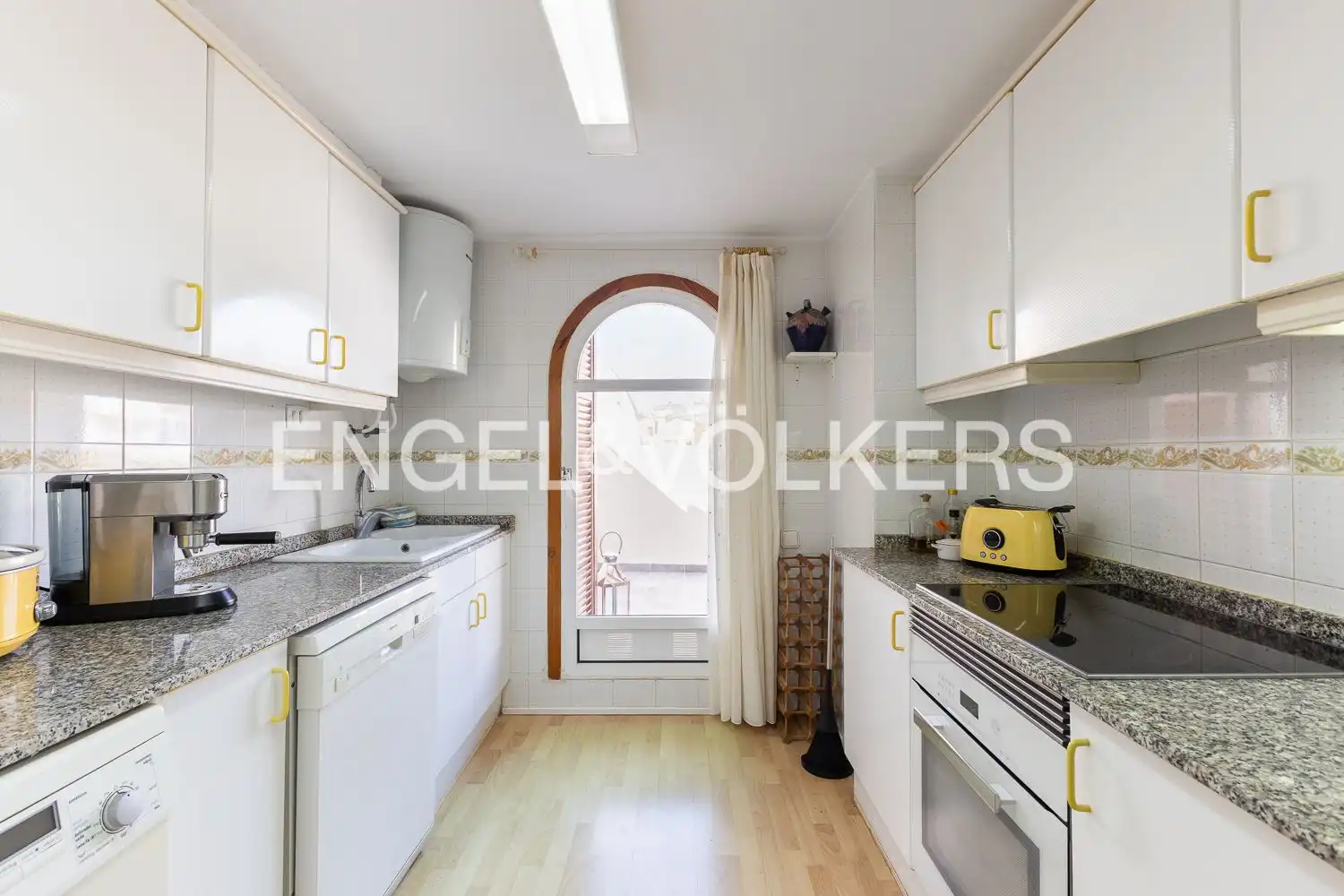 Cocina de Ático de alquiler en Cullera con Aire acondicionado, Calefacción y Parquet