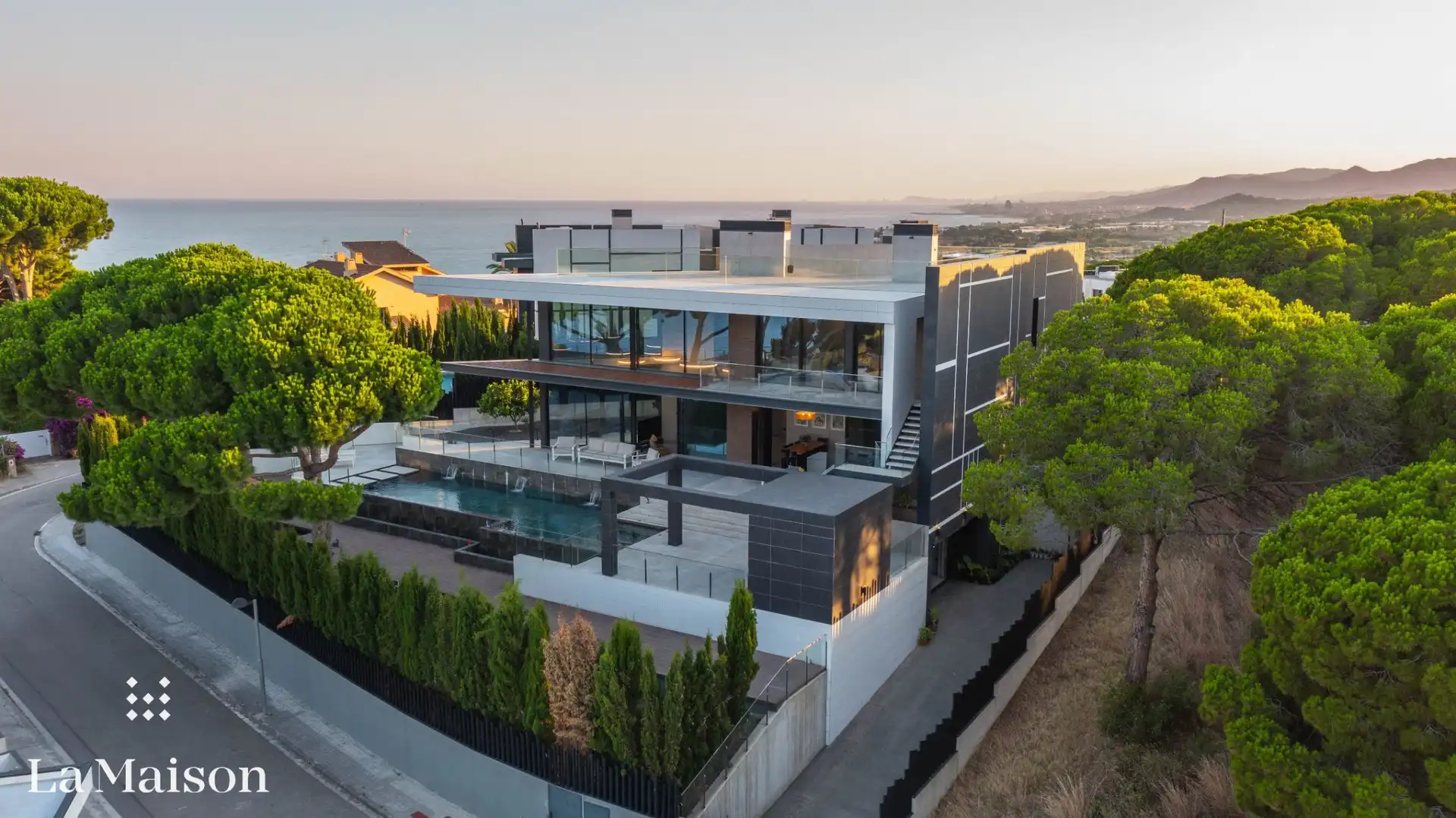 Vista exterior de Casa o chalet en venta en Caldes d'Estrac con Aire acondicionado, Calefacción y Jardín privado