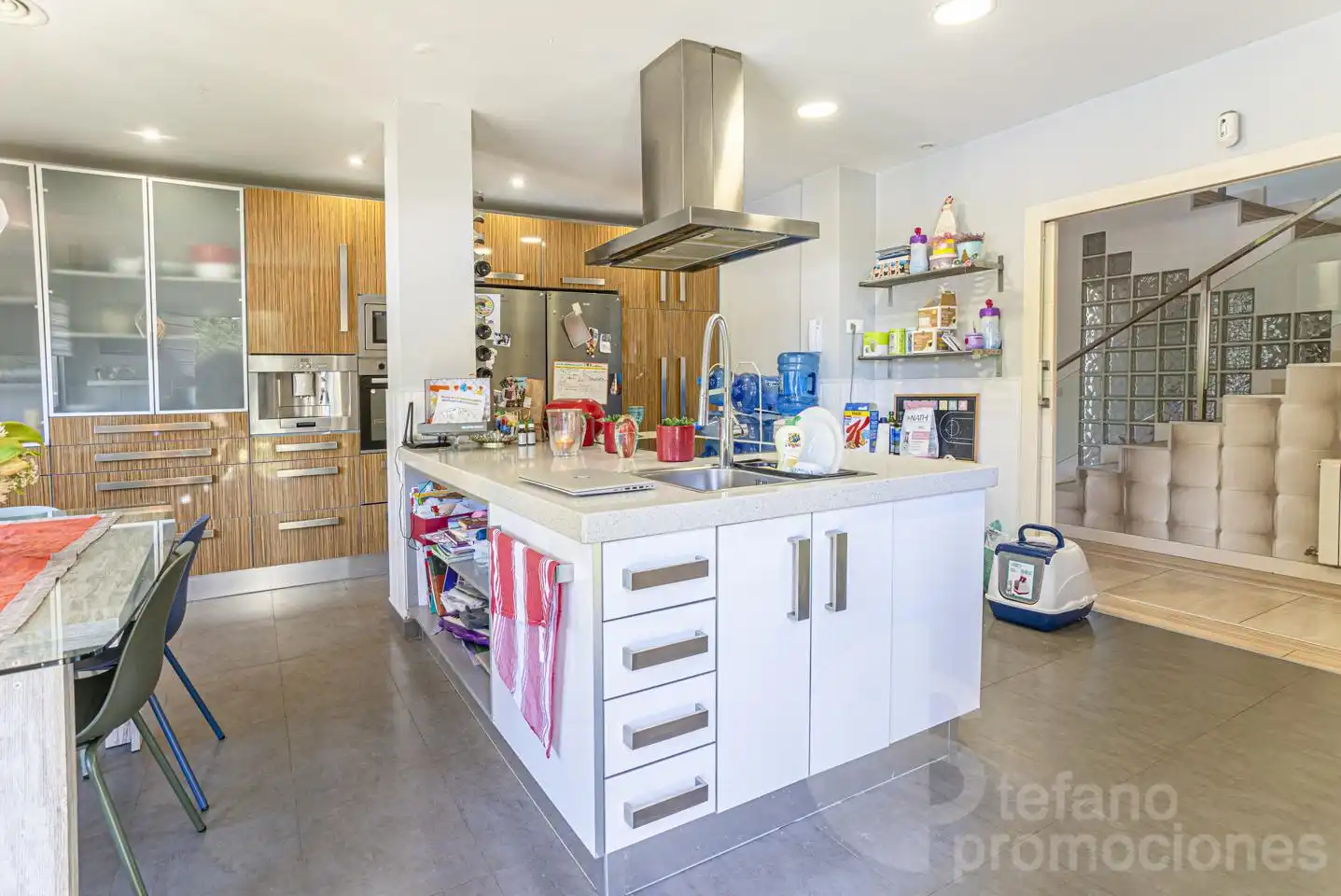 Cocina de Casa o chalet de alquiler en Málaga con Aire acondicionado, Calefacción y Jardín privado