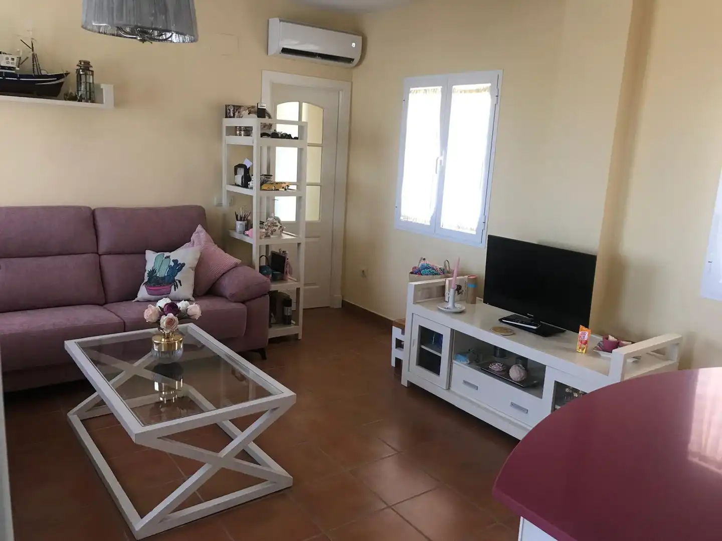 Sala de estar de Piso de alquiler en Sanlúcar de Barrameda con Aire acondicionado, Calefacción y Jardín privado