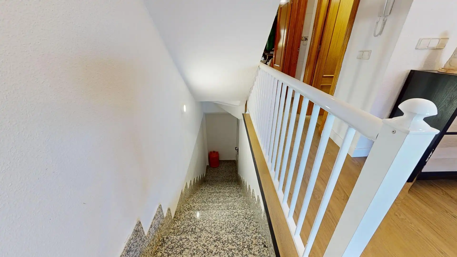 Casa adosada en venda en San Pedro del Pinatar amb Aire condicionat, Terrassa i Balcó