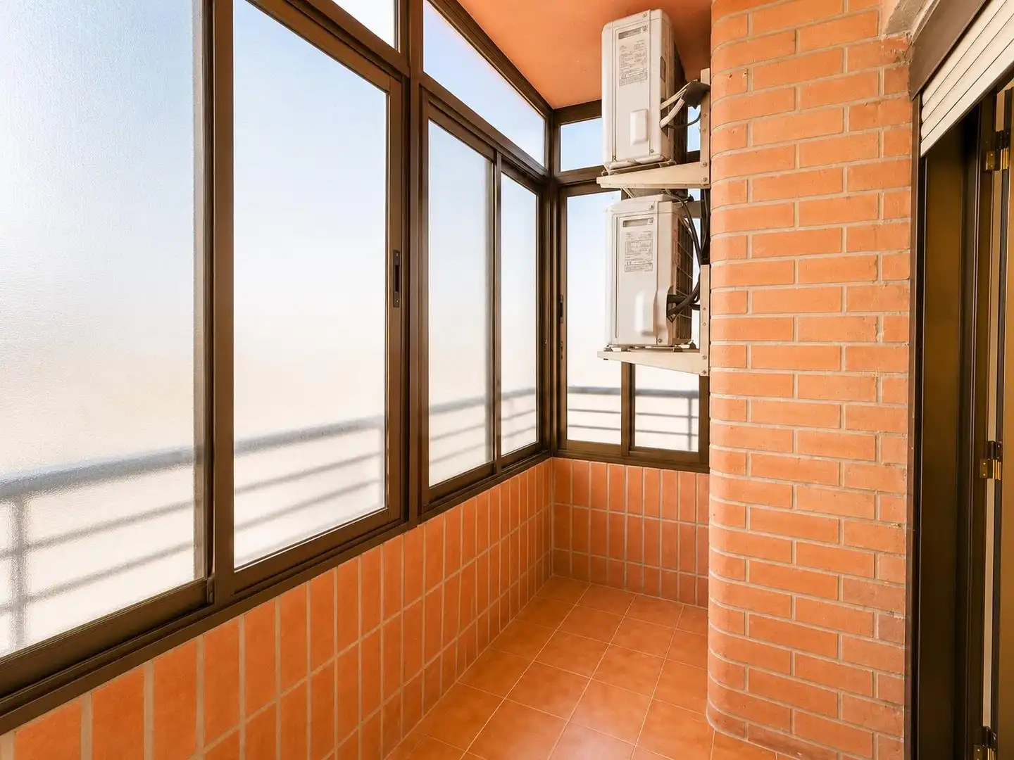 Balcony of Flat for rent in Paterna  with Balcony