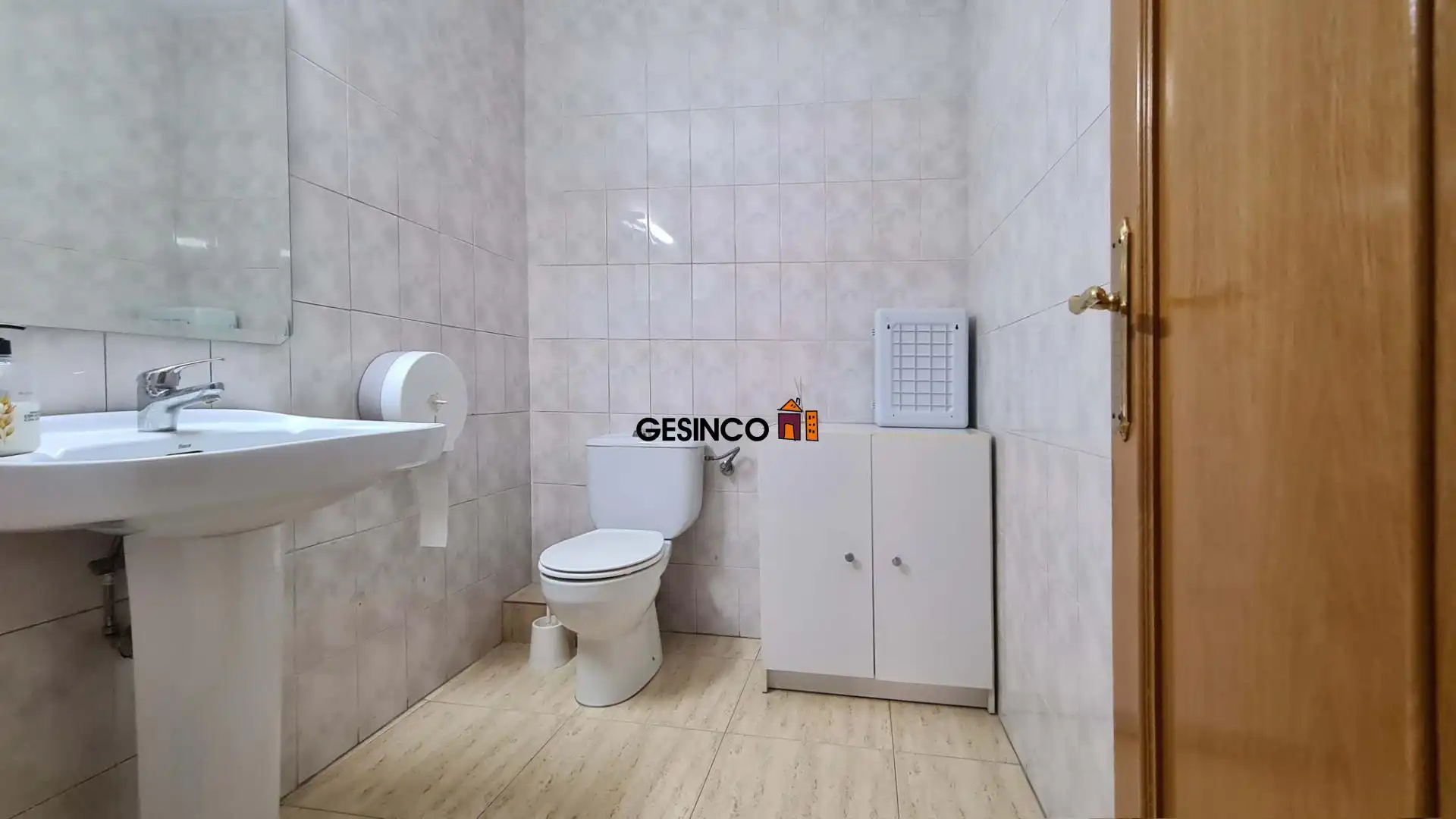 Business premises to rent in Sant Josep - Zona Hospital, imagen 7