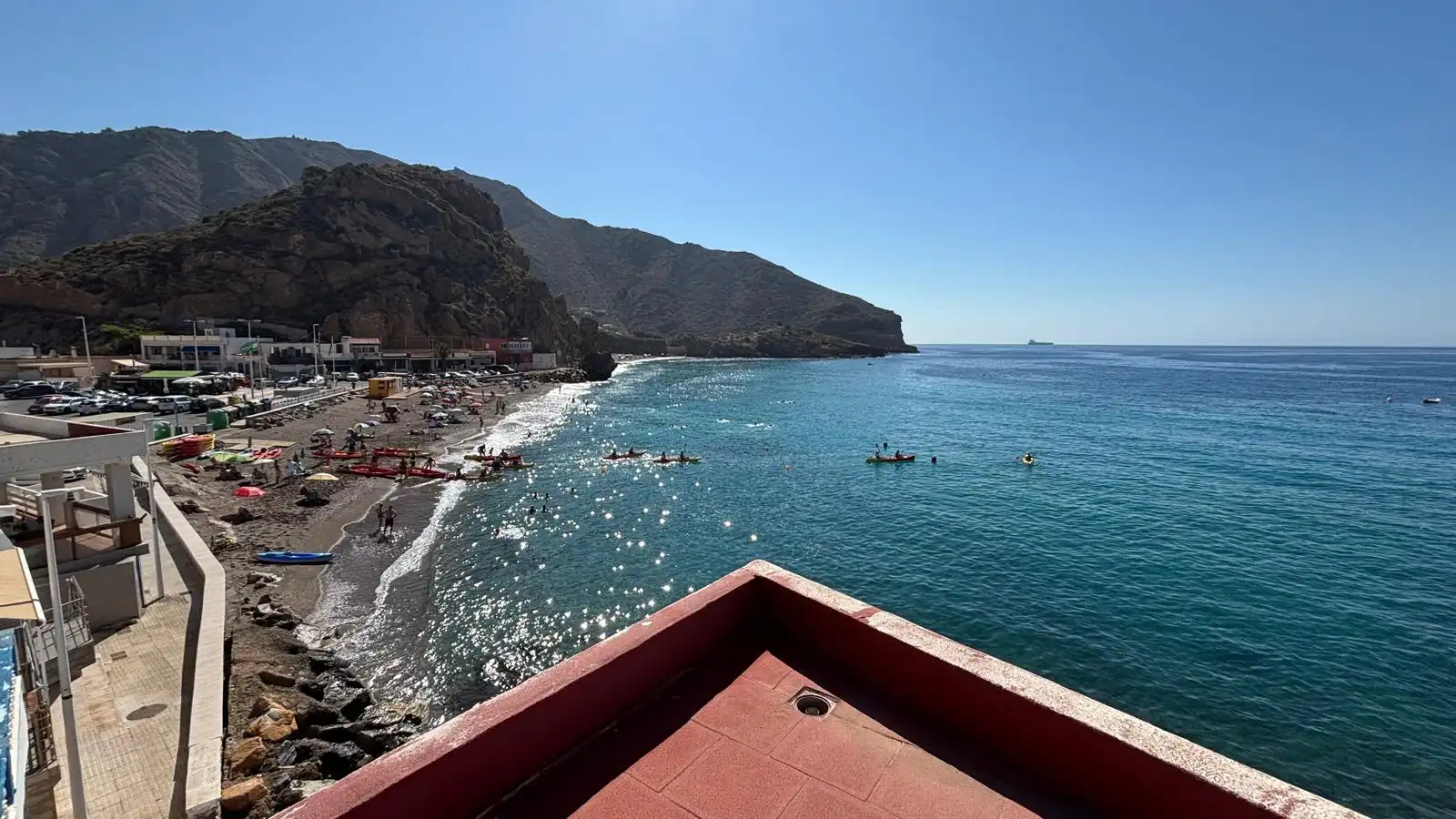 Außenansicht von Einfamilien-Reihenhaus zum Verkauf in Cartagena mit Klimaanlage, Heizung und Terrasse