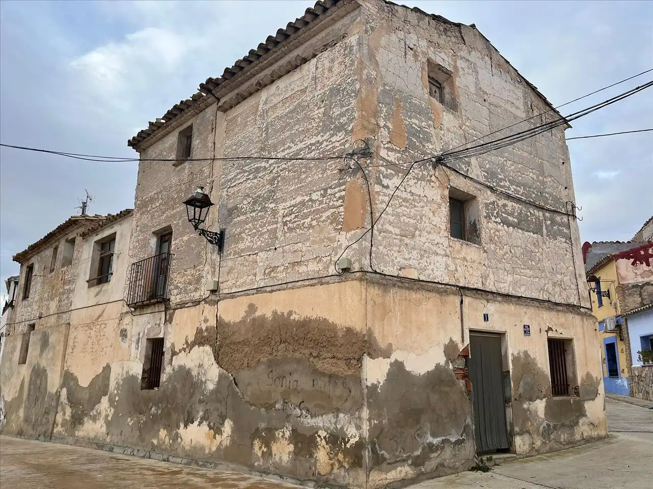 Vista exterior de Casa adosada en venda en Azaila