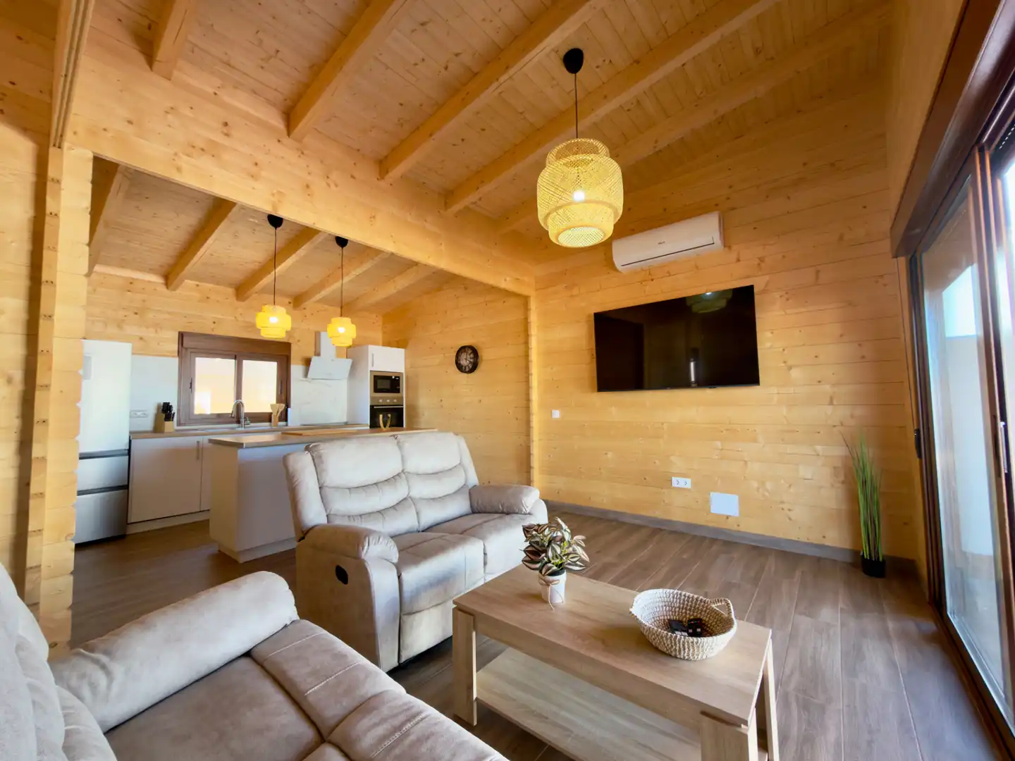 Sala de estar de Casa o chalet de alquiler en Chiclana de la Frontera con Aire acondicionado, Calefacción y Terraza