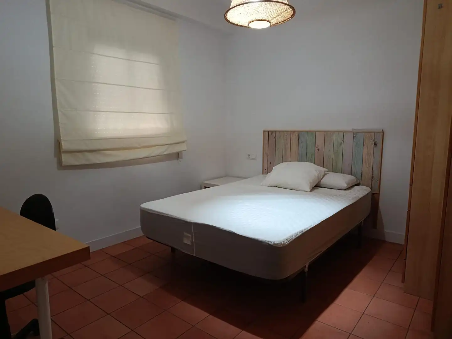 Bedroom of Flat for rent in Sevilla
