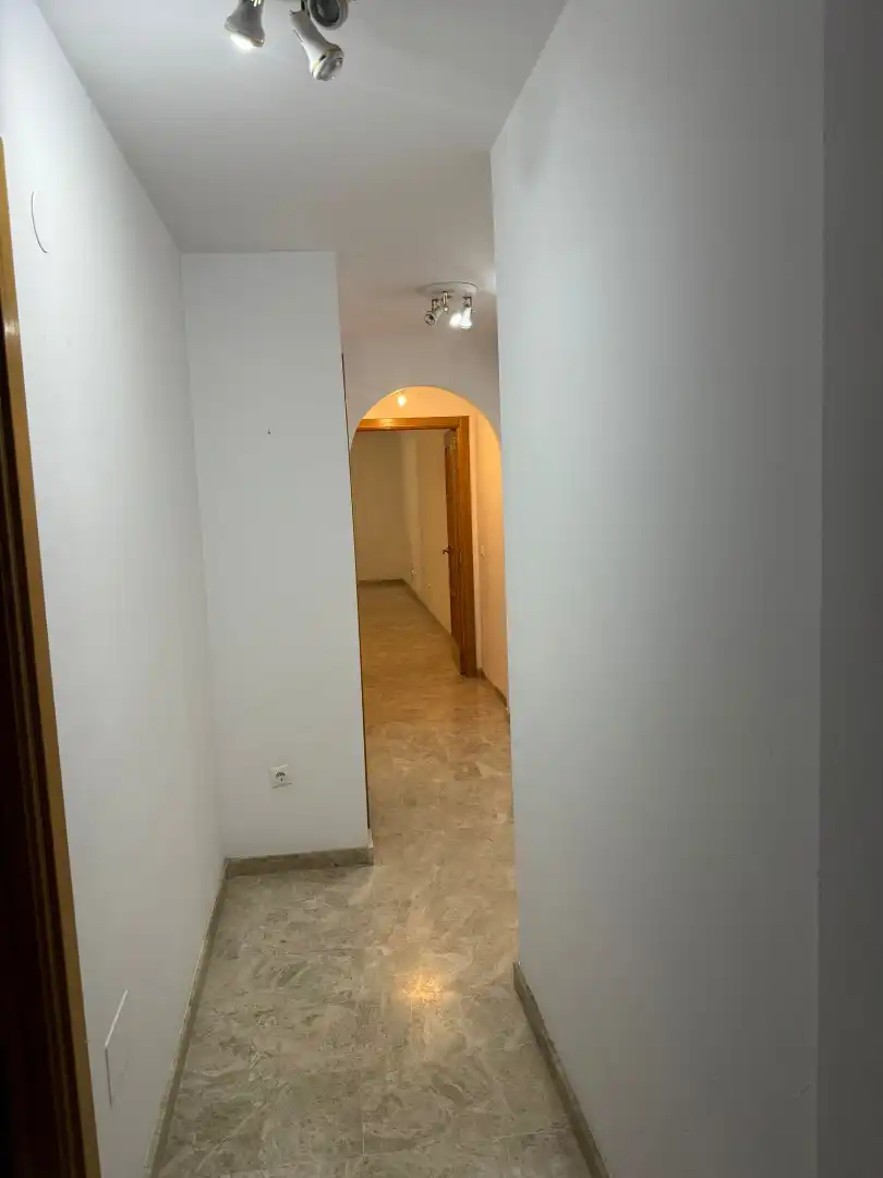 Piso de alquiler en Alhaurín El Grande con Aire acondicionado, Amueblado y Horno