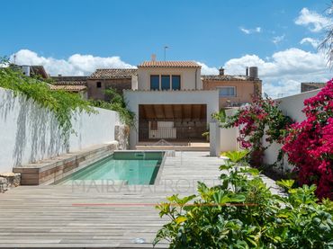 Villa con piscina in vendita a Campanet