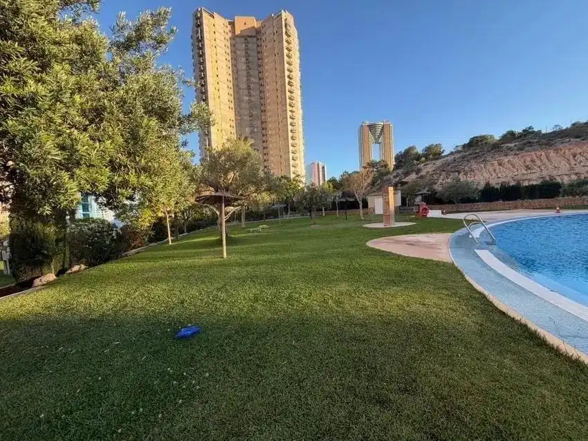 Appartamento con terrazza in vendita a Via Parque