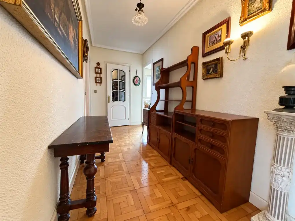 Flat with lift for sale in Avenida de los Castros, imagen 25