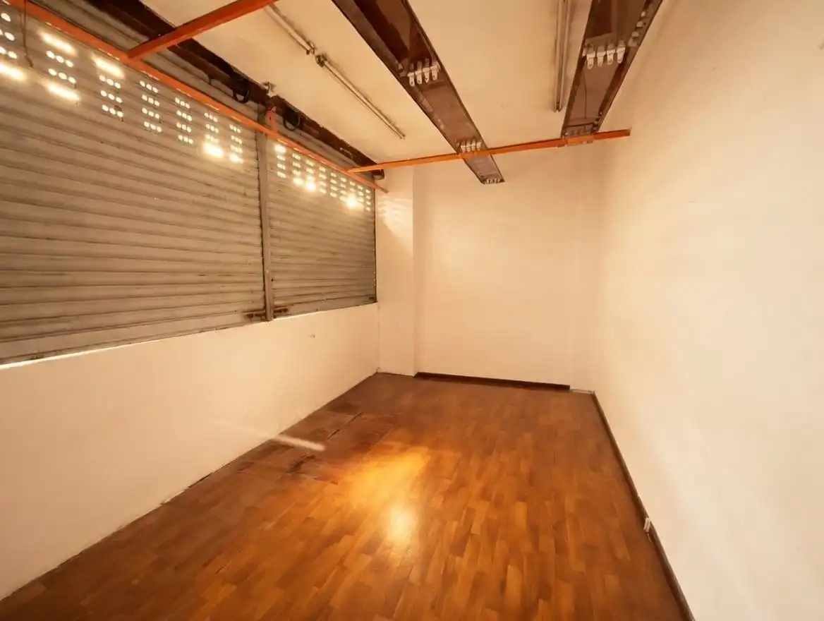 Local en venta en Alcalá de Henares con Aire acondicionado y Alarma
