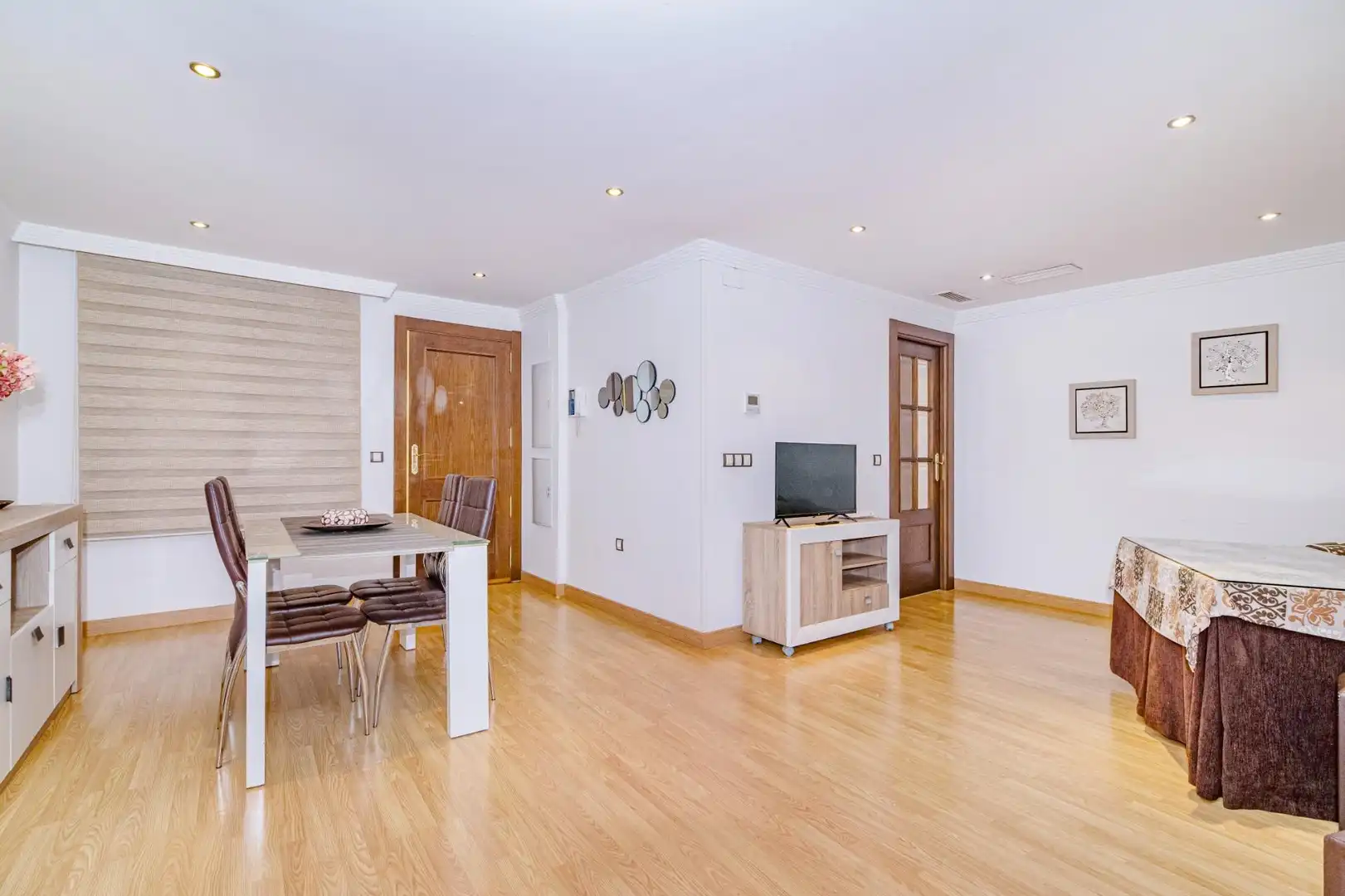 Living room of Flat for sale in La Zubia  with Air Conditioner, Heating and Furnished