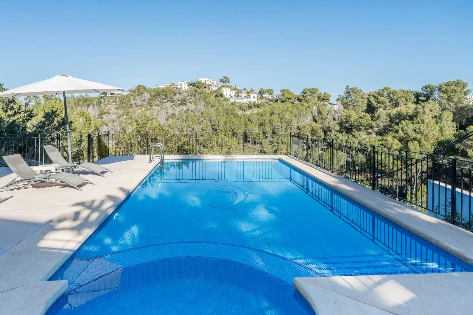 Piscina de Casa o xalet en venda en Jávea / Xàbia