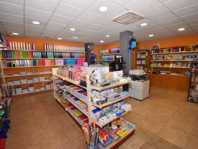 Local comercial en Venta en Los Árboles