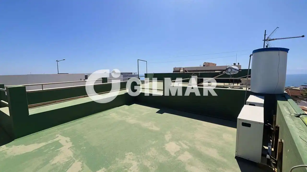 Casa adosada en venta en Calle de Arriba, 18, Guía de Isora interior