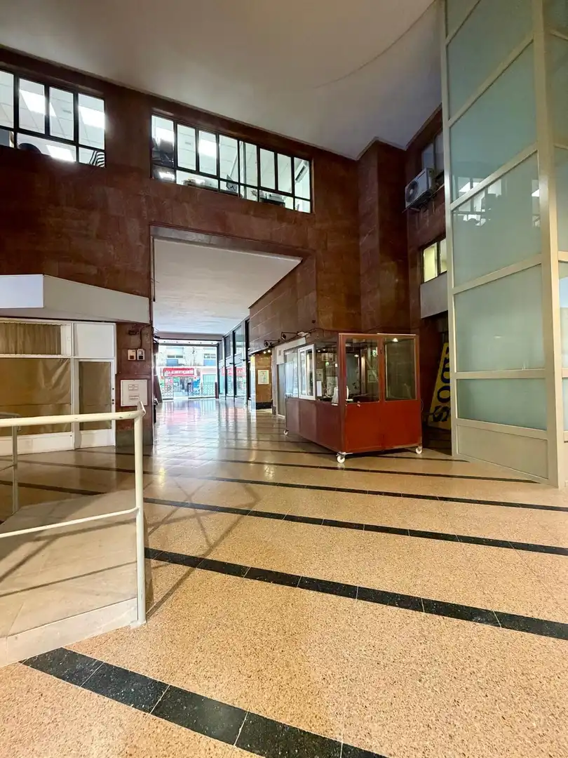 Oficina de alquiler en Valencia con Aire acondicionado y Amueblado