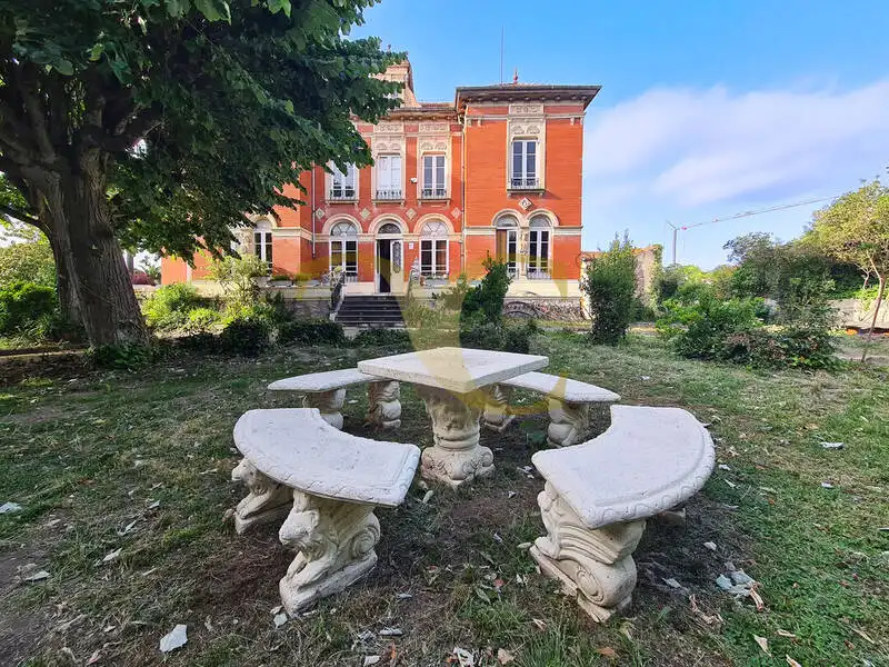 Terrassa de Casa o xalet en venda en Gijón  amb Jardí privat, Terrassa i Traster