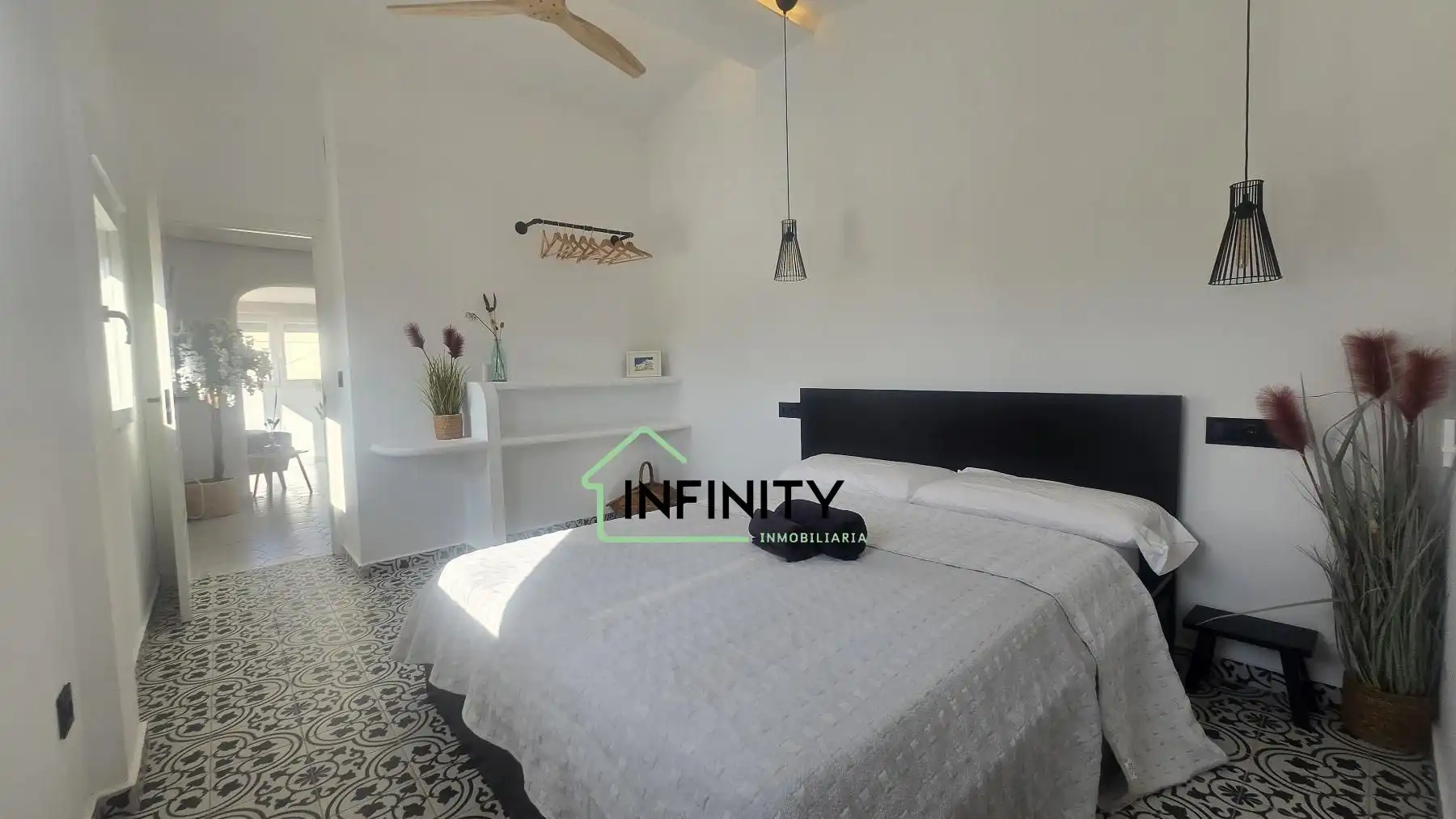 Houses for sale in Oliva Playa