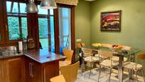 Menjador de Casa o xalet en venda en Avilés amb Calefacció, Parquet i Terrassa