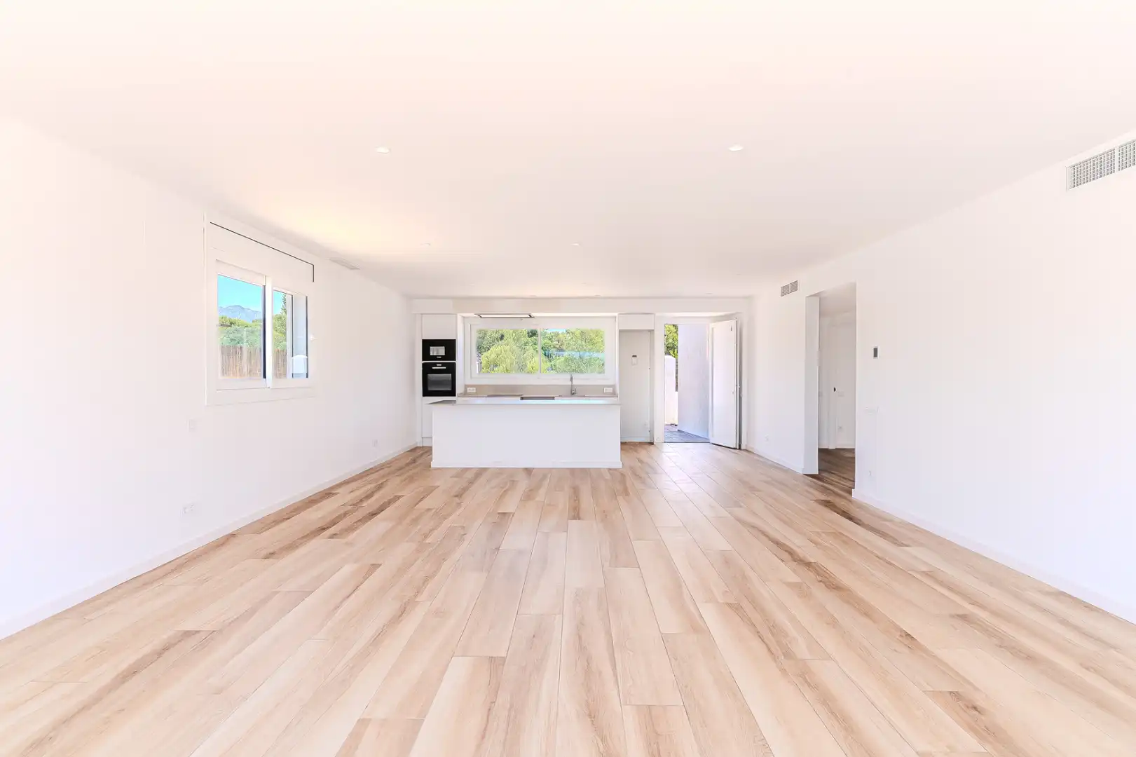 Wohnzimmer von Haus oder Chalet zum Verkauf in L'Ametlla de Mar  mit Klimaanlage, Heizung und Privatgarten