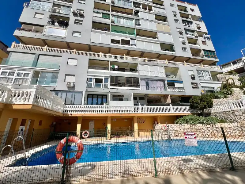 Piscina de Pis en venda en Benalmádena amb Aire condicionat, Terrassa i Piscina