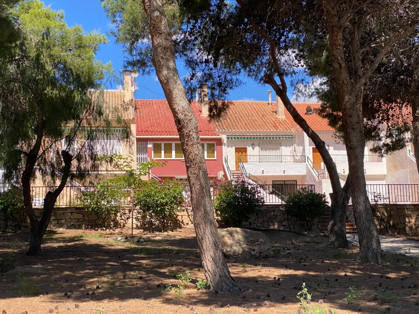 Vista exterior de Casa adosada en venta en Mazarrón con Piscina comunitaria