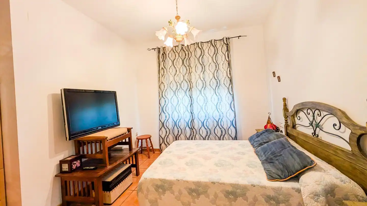 Dormitori de Casa o xalet en venda en Elche / Elx amb Aire condicionat, Jardí privat i Terrassa