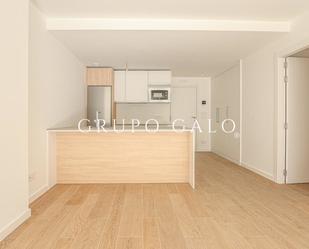 Kitchen of Flat to rent in Vigo   with Terrace and Swimming Pool