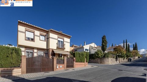 Foto 2 de Casa o chalet en venta en Calle del Romero, Huétor Vega, Granada