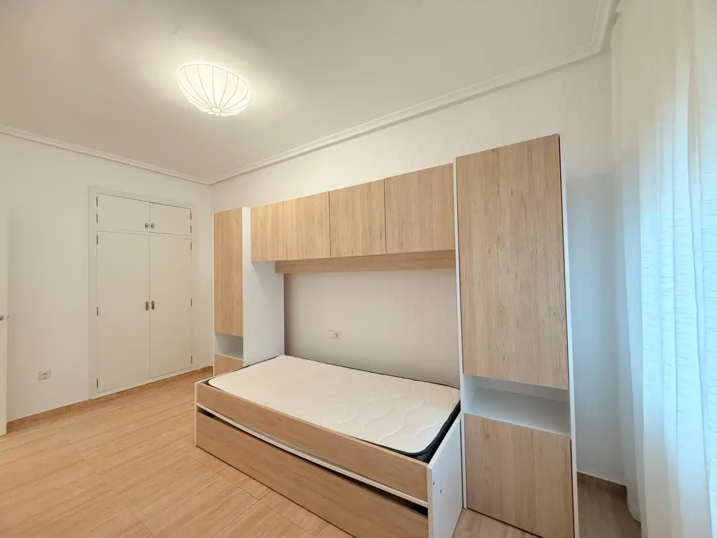Habitación de Casa o chalet en venta en Carlet con Aire acondicionado, Calefacción y Jardín privado