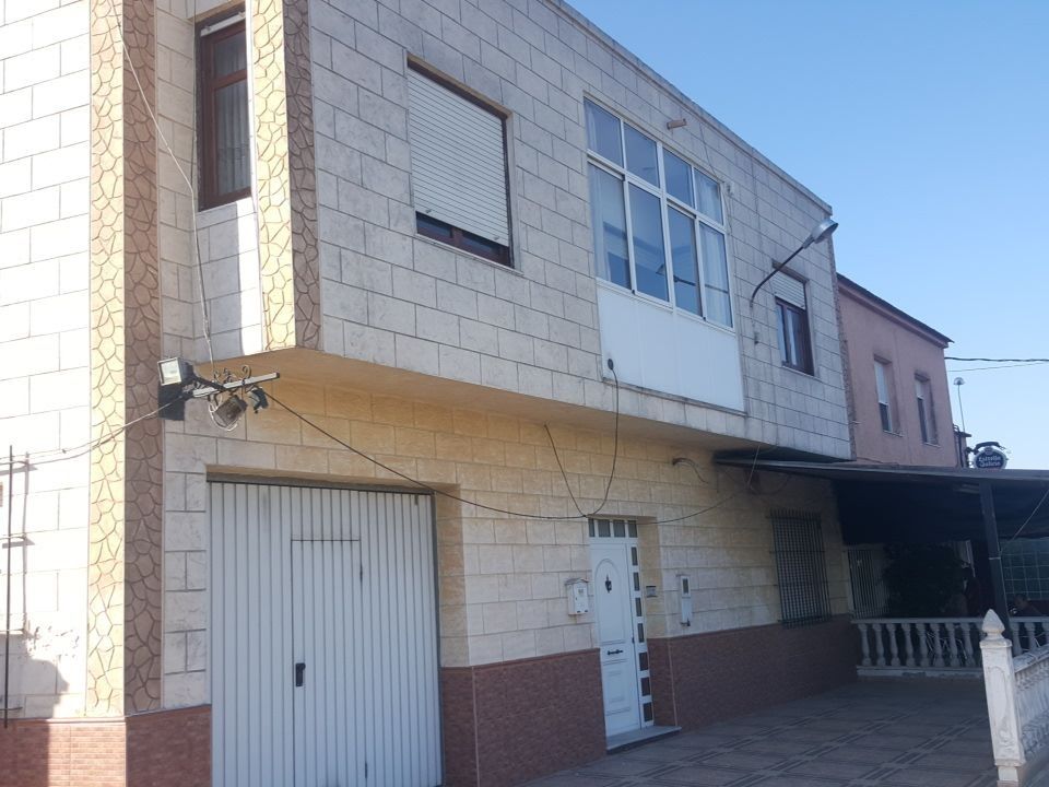 Exterior view of Single-family semi-detached for sale in Orihuela