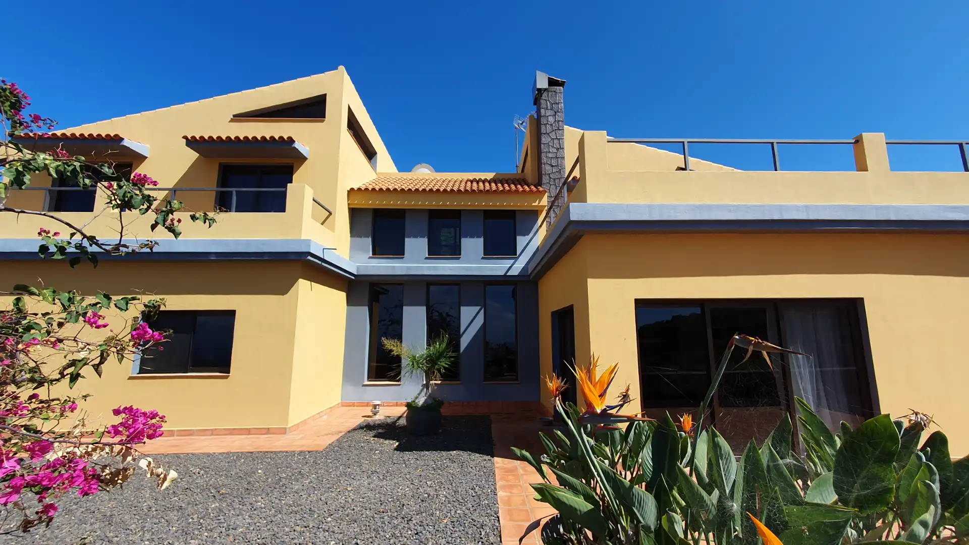Vista exterior de Casa o xalet en venda en San Juan de la Rambla amb Jardí privat i Terrassa